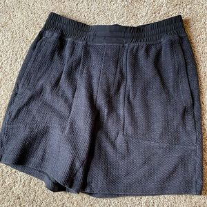 Men’s Lukulemon At Ease Shorts Size L